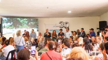 Alak anunció que vuelve a La Plata el programa que hizo popular a "las manzaneras" en los años 90