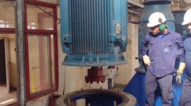 ABSA instaló un nuevo equipo de bombeo en el establecimiento elevador de agua cruda de la Planta Donato Gerardi