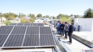 Inauguraron la primer estación de servicio con energía solar de La Plata