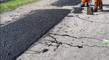 El Municipio de La Plata realiza tareas de bacheo en más de 160 cuadras