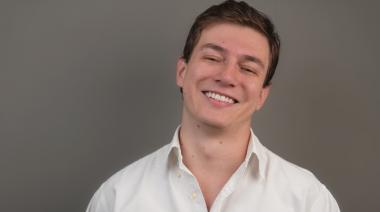 De TikTok al negocio: cómo jóvenes como Alessandro Guzmán están cambiando las reglas del juego