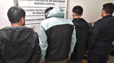 Un hombre fue a buscar a su hermano a una comisaría en Berisso, terminó preso y le secuestraron el auto