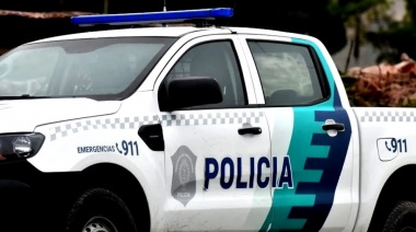 Cuatro delincuentes armados a bordo de dos motos atacaron a un Policía en La Plata