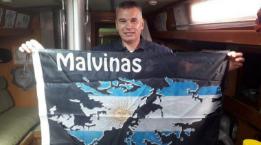 Un excombatiente de Malvinas partió en un velero para homenajear a los héroes del Crucero General Belgrano