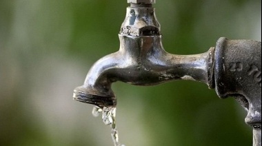 ABSA advirtió que las "vandalizaciones en perforaciones" y los "cortes de energía" afectan el servicio de agua en La Plata