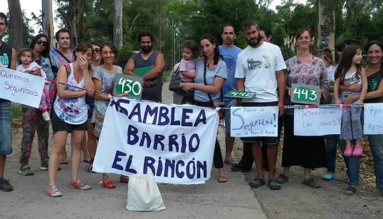 Vecinos del barrio “El Rincón” se manifestaron por la inseguridad ...
