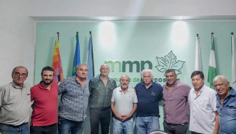 Siete gremios municipales se alejaron de la federación histórica del sector y denunciaron "canibalización" de afiliados
