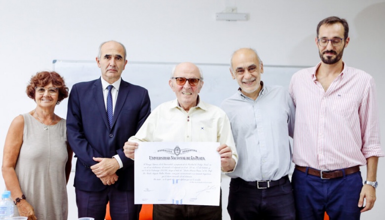 Entregaron el título “Doctor Honoris Causa” de la UNLP a "maestros de la Filosofía de la Liberación y el pensamiento crítico desde una perspectiva latinoamericana"