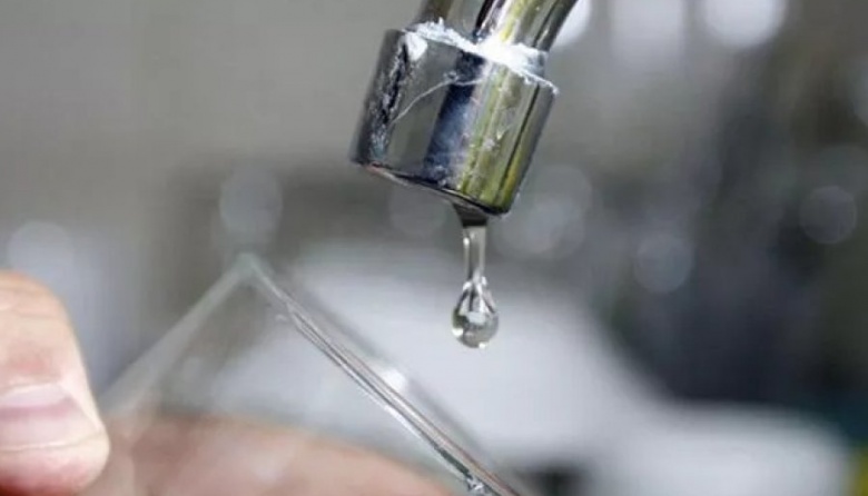 Por obras en la red de agua, este lunes no habrá presión en un sector de La Plata