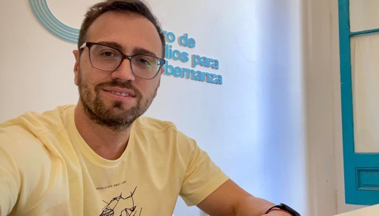 Política humana o política máquina