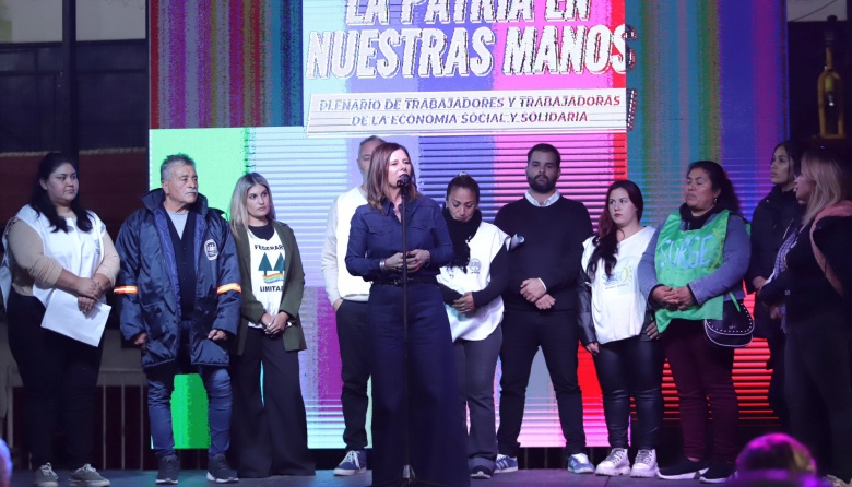 Realizaron un plenario en el Club Chacarita Platense con la consigna “La Patria en nuestras manos”