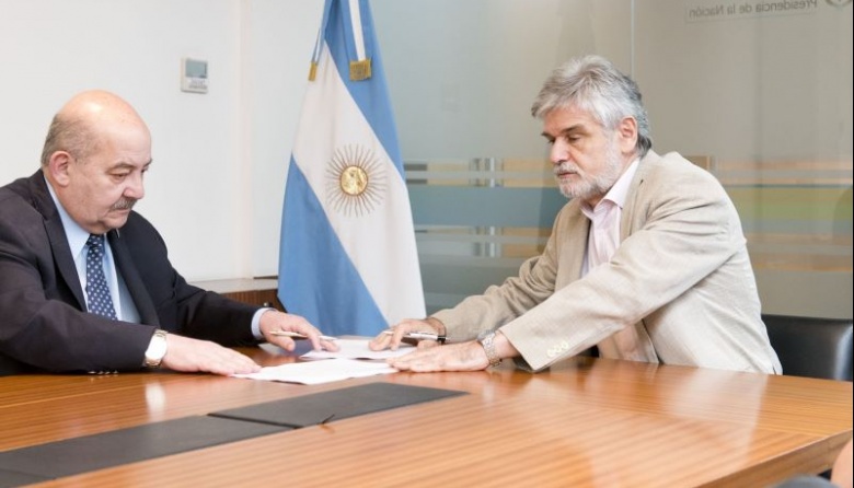 Tauber y Filmus firmaron un acuerdo para "dar impulso" a la Planta de Desarrollo y Producción de Vacunas que tiene la UNLP
