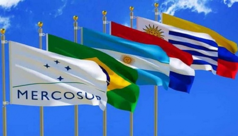 La disyuntiva del MERCOSUR: Consenso de Washington o Consenso de Buenos Aires