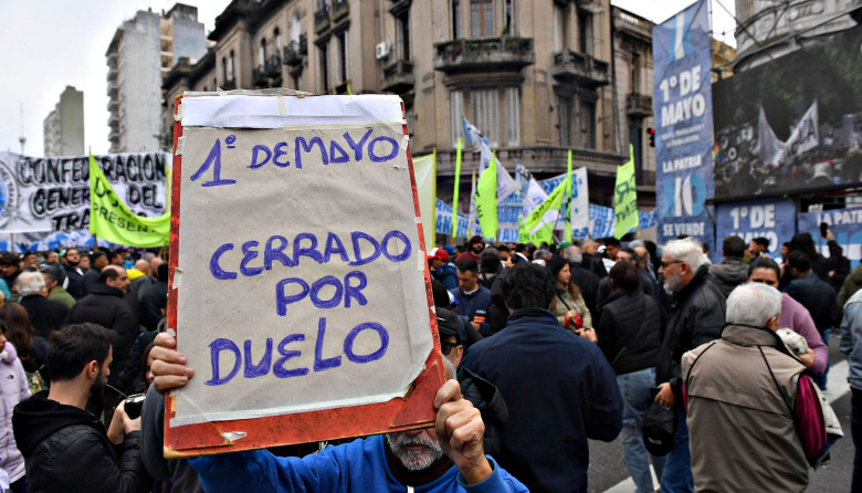 Iván Maidana: "En este día hay que alzar fuerte nuestra voz no solo por la pérdida de miles de empleos, también por la brutal caída de los salarios"