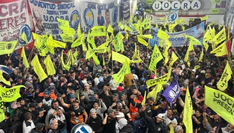 Organizaciones gremiales y sociales reclamaron la libertad de Iván Tobar, líder de la UOCRA La Plata