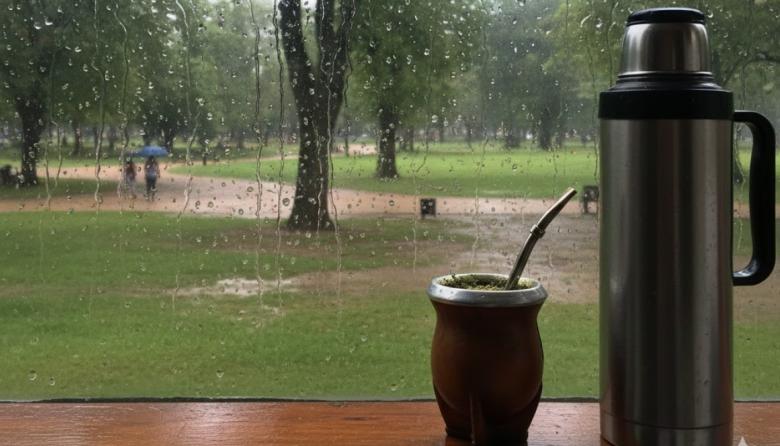 En La Plata pronostican precipitaciones "débiles y aisladas" para la noche del sábado, y un domingo con "lluvias y tormentas aisladas"