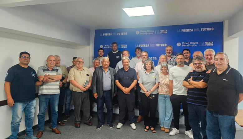 Más de 25 dirigentes gremiales se declararon en estado de alerta y unidad frente a la reforma laboral