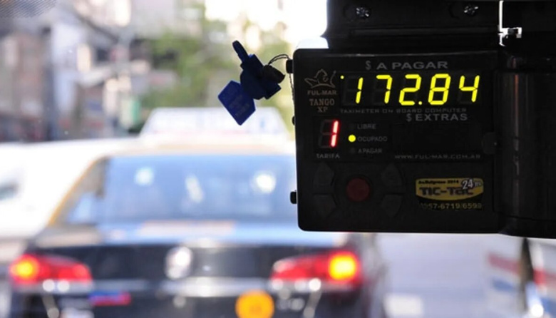Taxistas de La Plata piden un aumento en la tarifa