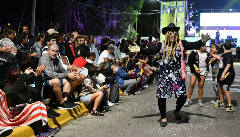 El carnaval de Magdalena celebra su gran fiesta con dos noches inolvidables