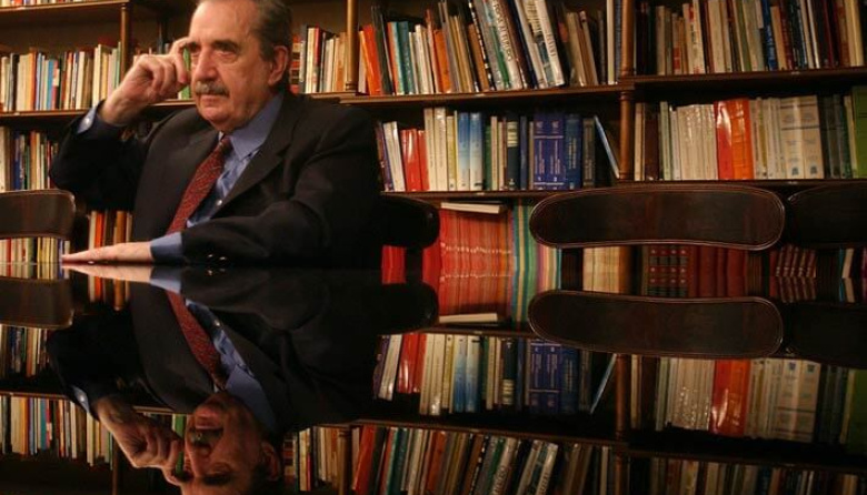 Harán un acto en memoria del expresidente Raúl Alfonsín en la Plaza Moreno de La Plata