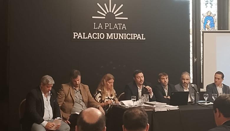 El secretario de Hacienda de Alak ponderó “el orden fiscal”, pero advirtió que “no es un fin en sí mismo”