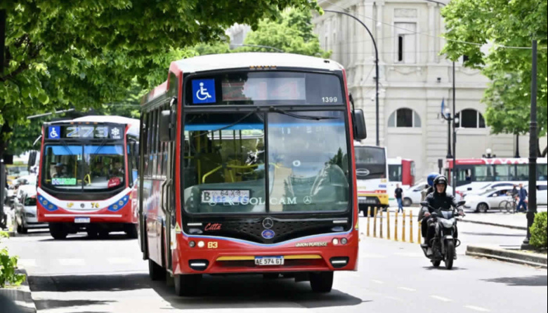 Crisis en el transporte público: una diputada de la oposición puso el foco en la falta de datos públicos "claros"