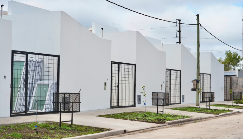 Casi listo: un barrio de Melchor Romero estará destinado a víctimas de violencia de género, pacientes externados y personas con discapacidad