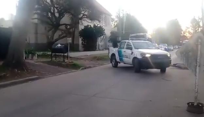 La Policía detuvo a cuatro personas tras desbaratar un presunto desarmadero en City Bell