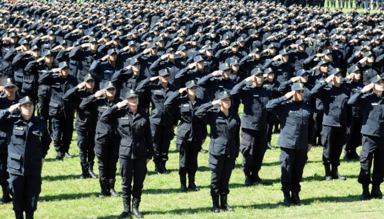 La Provincia anunció un aumentó salarial de 7% para las fuerzas de seguridad