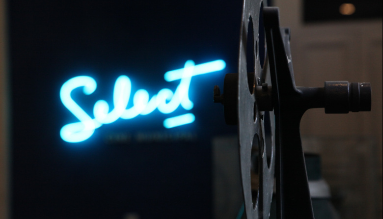Pedro Almodóvar y Leonardo Sbaraglia: la apuesta fuerte del Cine Select en La Plata