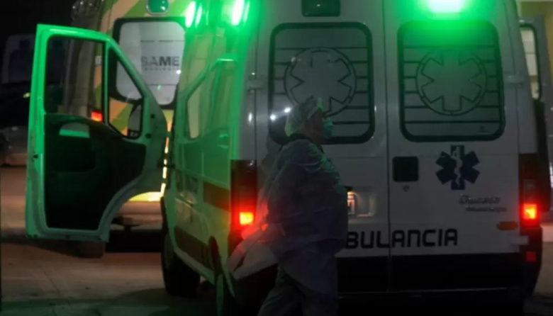 Buscan a un automovilista que chocó a un repartidor en La Plata y escapó