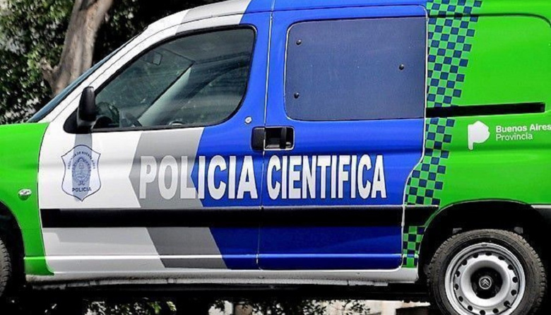 Una mujer fue encontrada muerta y con parte del cuerpo enterrado en Villa Elisa