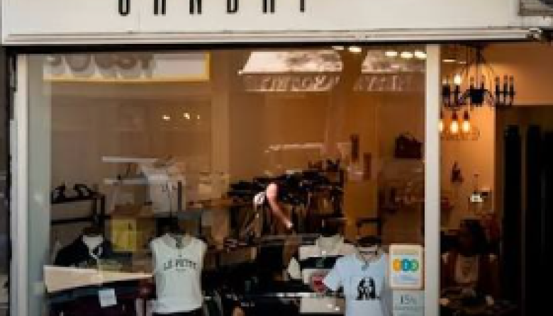 La marca de ropa Gandhi anunció el cierre de tres de sus locales de ropa en La Plata