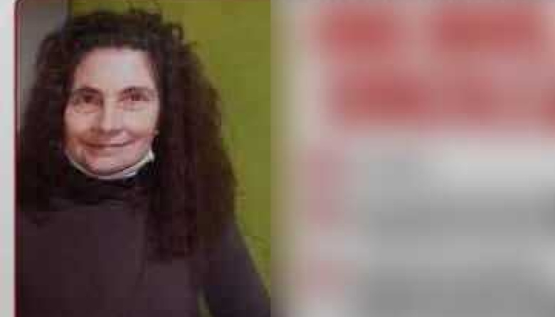 Buscan a una mujer de 62 años en La Plata, vista por última vez en calle 90