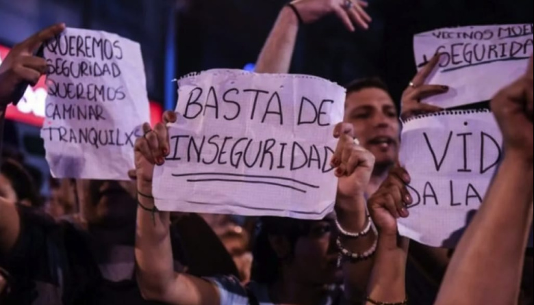 Vecinos de distintos barrios de La Plata convocan a un alarmazo contra la inseguridad