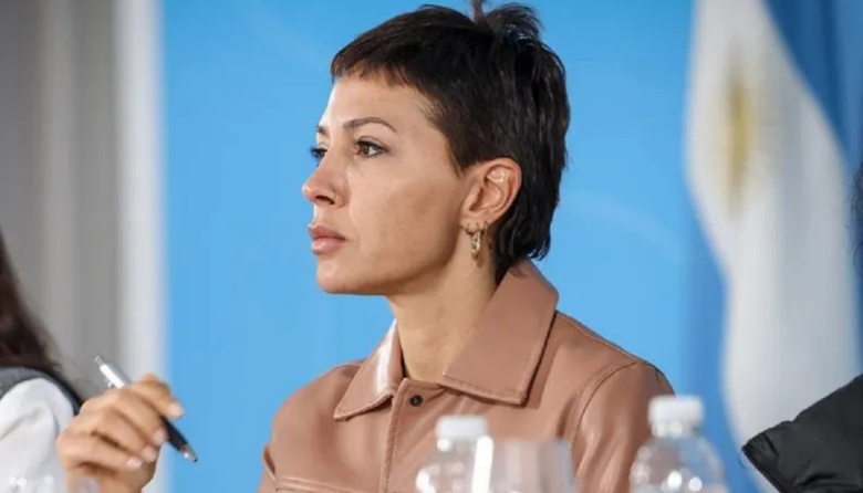 Mayra Mendoza acusó a Kicillof de actuar con deslealtad y de fragmentar al peronismo