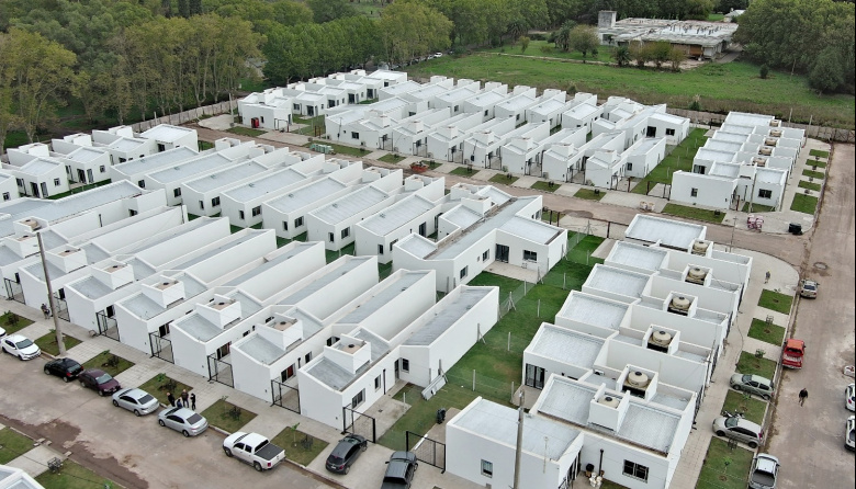 Inauguraron 175 casas para víctimas de violencia de género y personas externadas