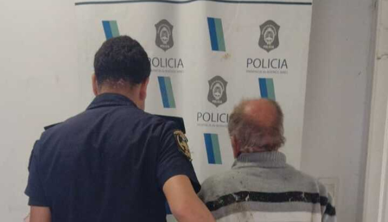 Detuvieron a un hombre de 84 años acusado de golpear a su pareja en Berisso