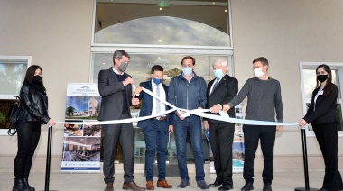 En la inauguración del hotel Howard Johnson, Garro destacó que su gestión "abre las puertas de la ciudad para atraer inversiones"