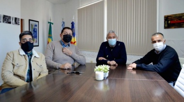 Berisso: Ramón Garaza y candidatos del Frente de Todos compartieron una reunión de trabajo con el intendente Cagliardi