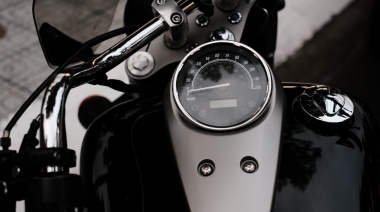 Tendencia: Las motos eléctricas en los barrios cerrados de Argentina