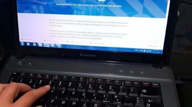 Un millón de estudiantes beneficiados con las becas Progresar accederán a un plus por conectividad