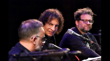 Alejandro Dolina hará su programa de radio en el Teatro Argentino de La Plata: ya se pueden adquirir las entradas gratuitas