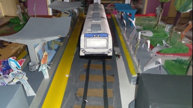 Ya se puede conocer la muestra ferroviaria en la estación principal de la República de los Niños