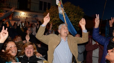 Un jefe comunal ya pide reelección para todos los intendentes e instó a "un acuerdo de todas las fuerzas” para que sea ley