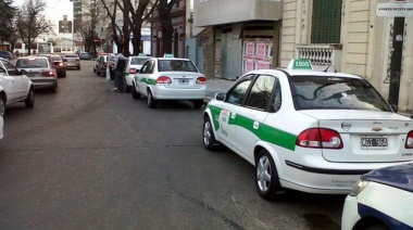 Aumentará la bajada de bandera en los taxis de La Plata, que costará 98 pesos