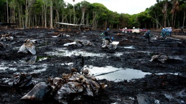 Hubo un grave derrame de petróleo en una región montañosa del Amazonas
