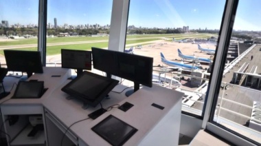 Los controladores aéreos levantaron la medida de fuerza