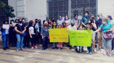 Trasladarán un sector del ex Comercial de La Plata a más de 80 cuadras de su ubicación actual y parte de su comunidad educativa rechaza la medida
