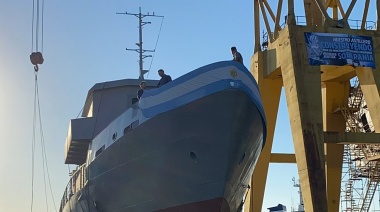 El Astillero Río Santiago realizó la botadura de la Lancha de Instrucción de Cadetes de la Armada “Ciudad de Berisso”